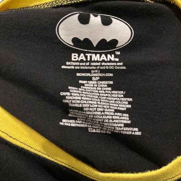 DC Comics Batman Cosplay T-Shirt Women’s Small - Picture 4 of 4